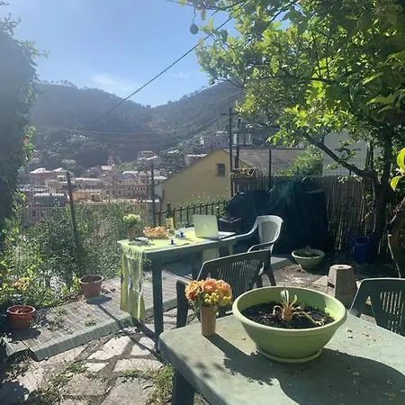 דירה Cozy Beach House With Nice Garden, Basic Feel